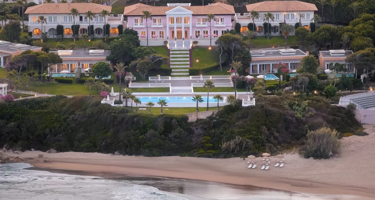 Mandola Rosa, A Grecotel Resort to Live