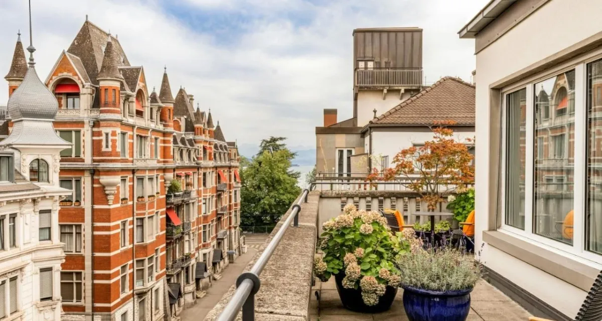 Neues Schloss Privat Hotel Zurich Autograph Collection