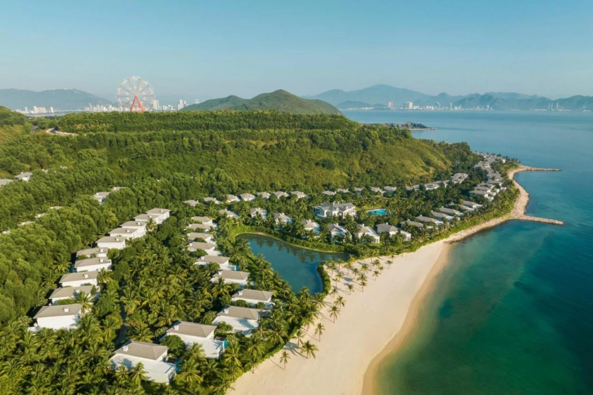Nha Trang Marriott Resort & Spa Hon Tre Island