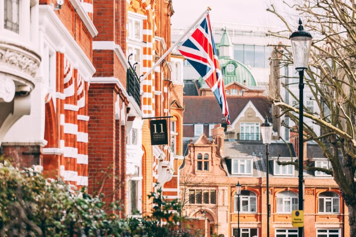 No. 11 Cadogan Gardens