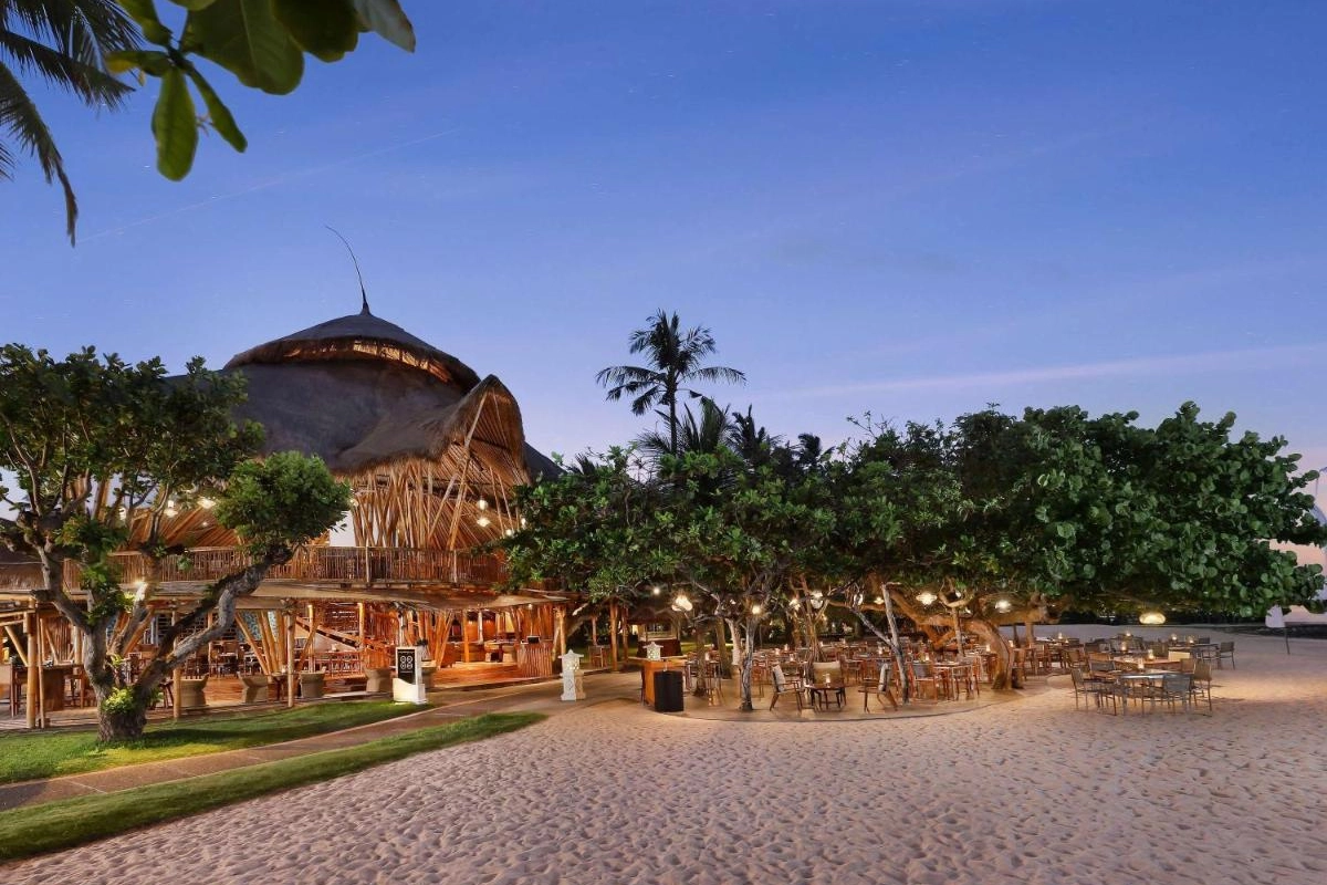 Nusa Dua Beach Hotel & Spa