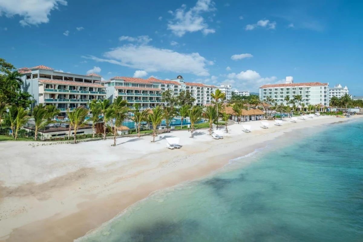 Sandals Dunns River