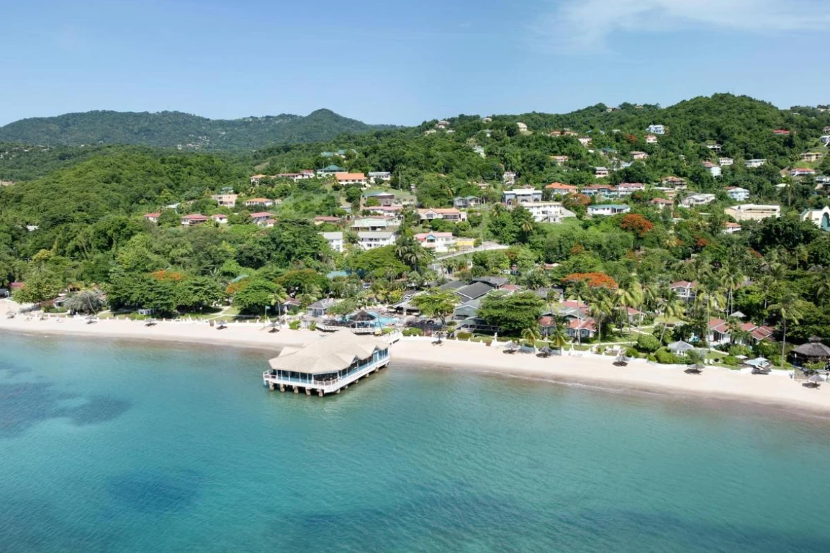 Sandals Halcyon Beach