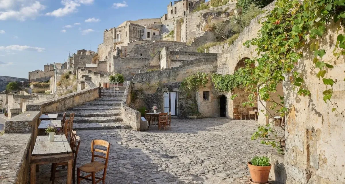 Sextantio Le Grotte Della Civita Hotel