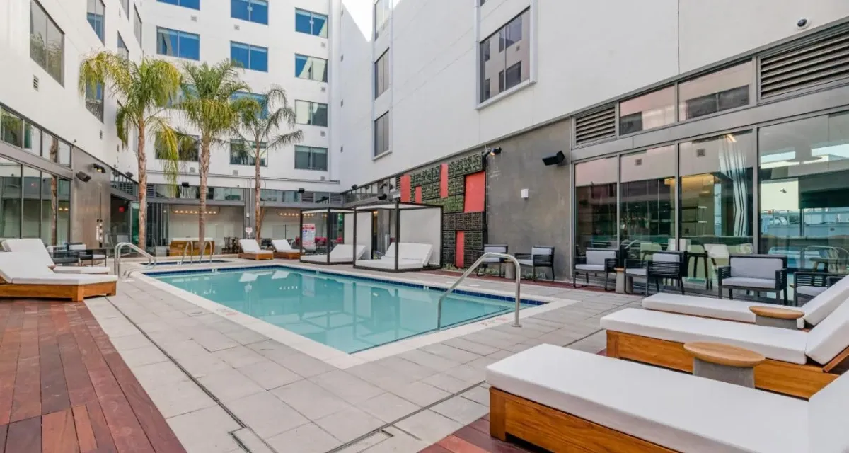 Shashi Hotel Mountain View An Urban Resort