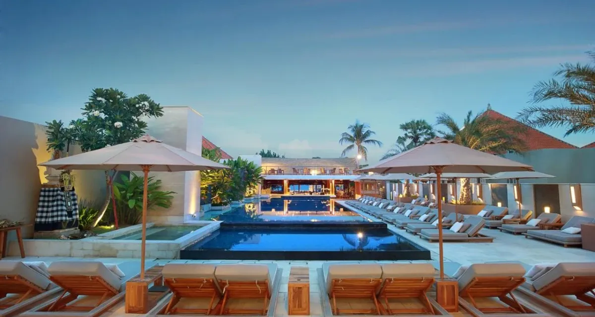 The Bandha Hotel & Suites