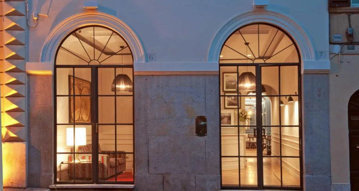 The Fifteen Keys Hotel