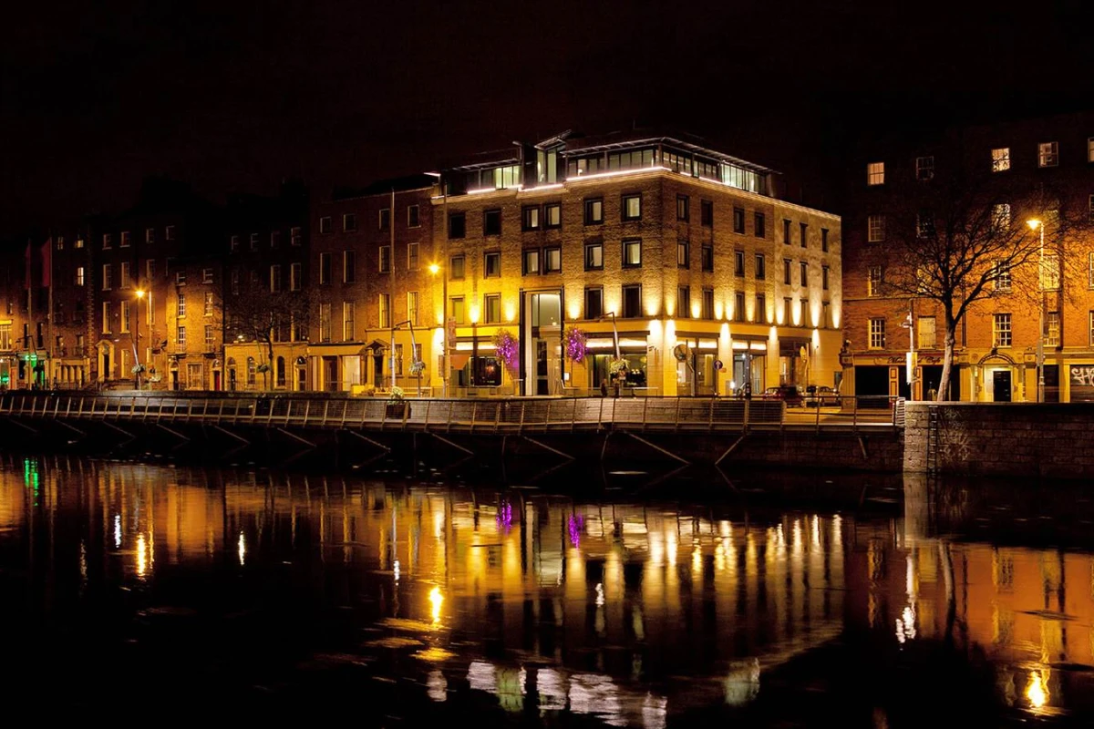 The Morrison Dublin Curio Collection by Hilton