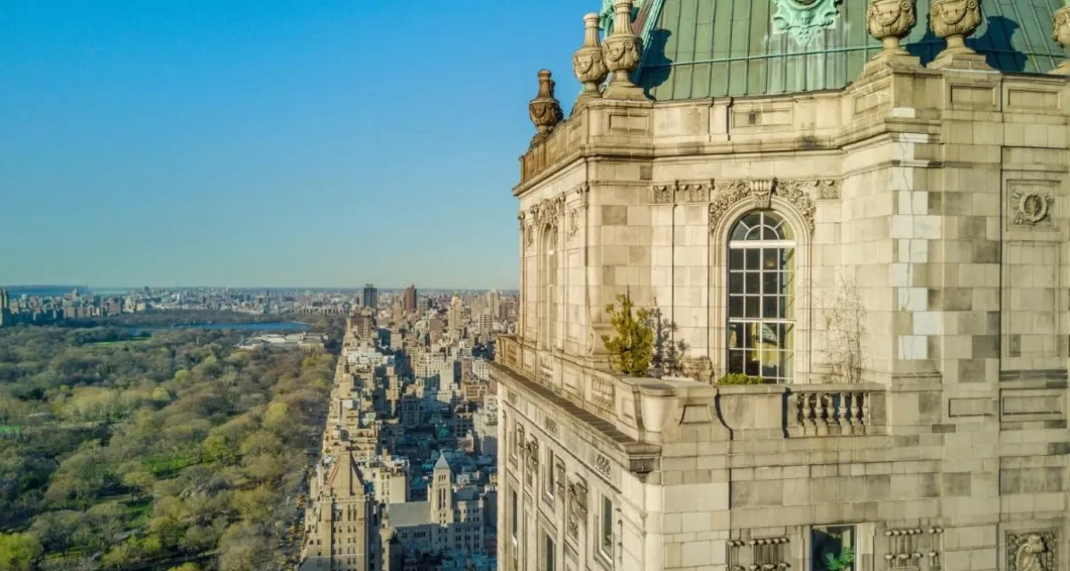 The Pierre A Taj Hotel