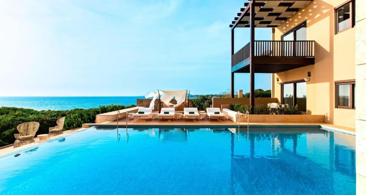 The Romanos, a Luxury Collection Resort
