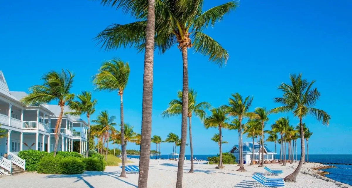 Tranquility Bay Beachfront Resort