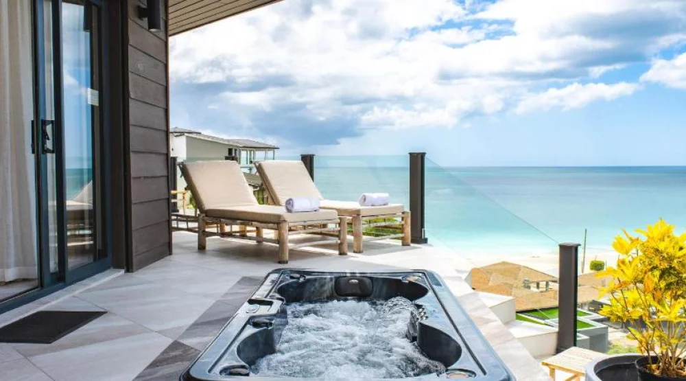 Ocean View Studio with Jacuzzi at Tamarind Hills