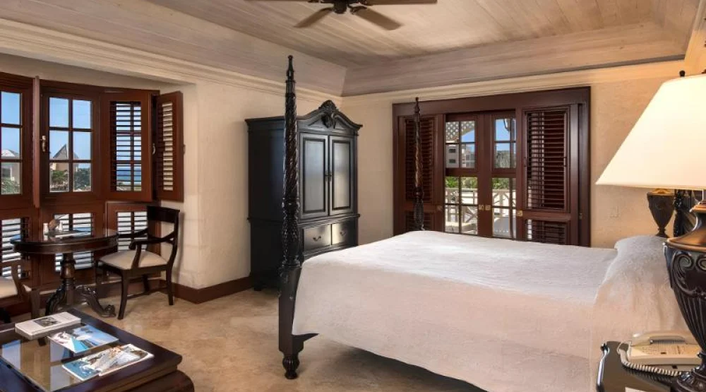 Junior King Suite at The Crane Resort