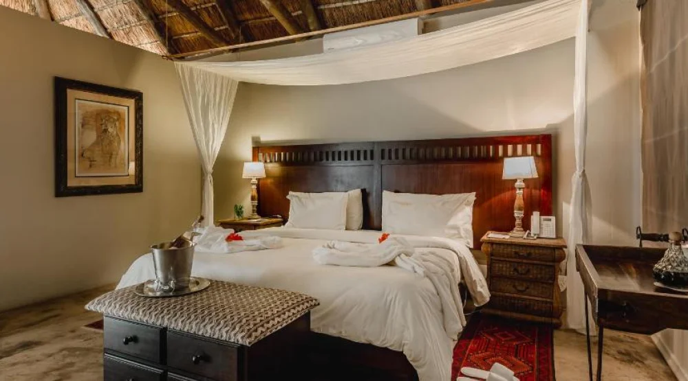 Luxury Twin Suite at Bukela Game Lodge