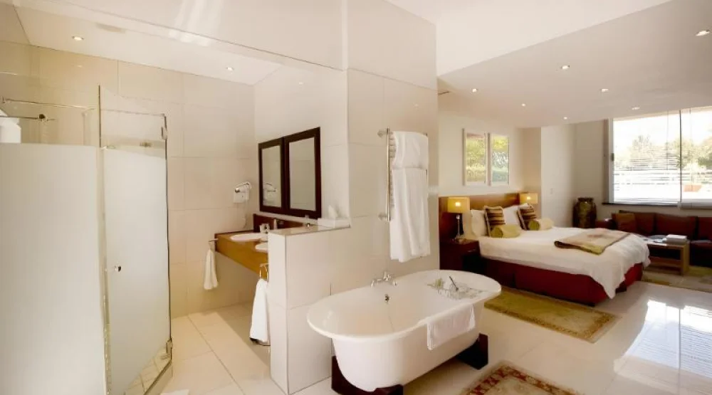 Sky Room at Camps Bay Retreat