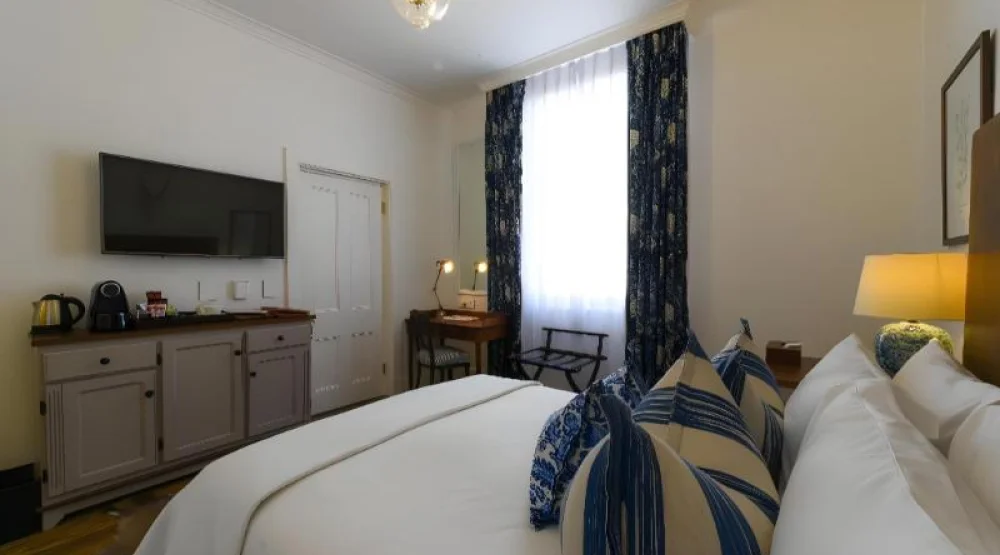 Bachelor Single Room at Drostdy Hotel Graaff Reinet