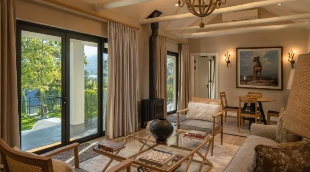 Double Fynbosch Cottage at Leeu Estates