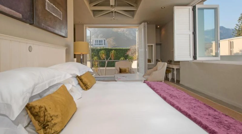 Family Room at Mosselberg On Grotto Beach