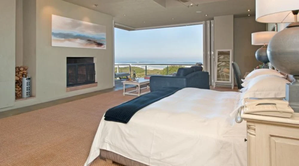Luxury Suite at Mosselberg On Grotto Beach