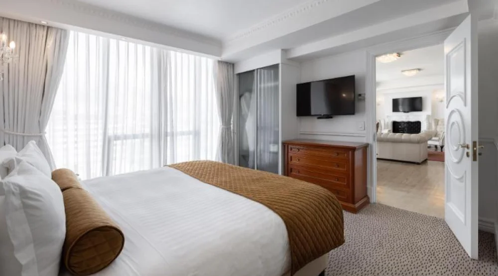 Premier Suite at Pepperclub Hotel