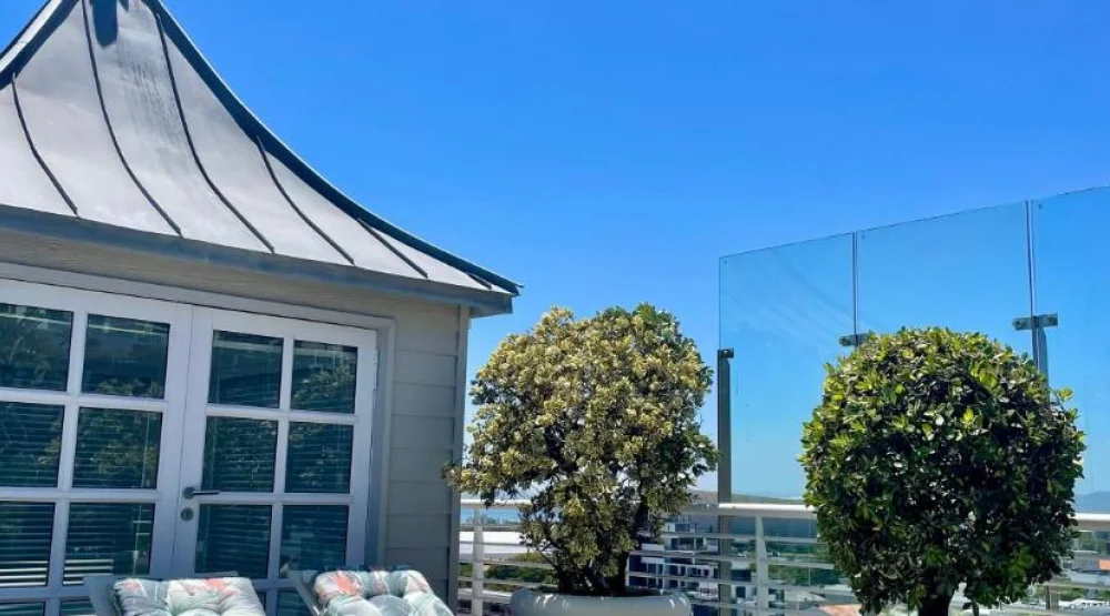 One Bedroom Penthouse with Rooftop at Romney Park