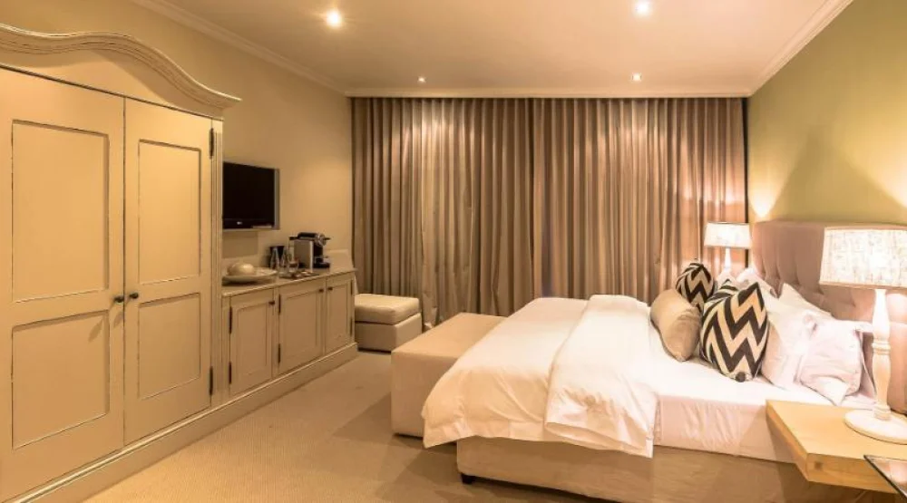 Superior Poolside Room at Sugar Hotel & Spa