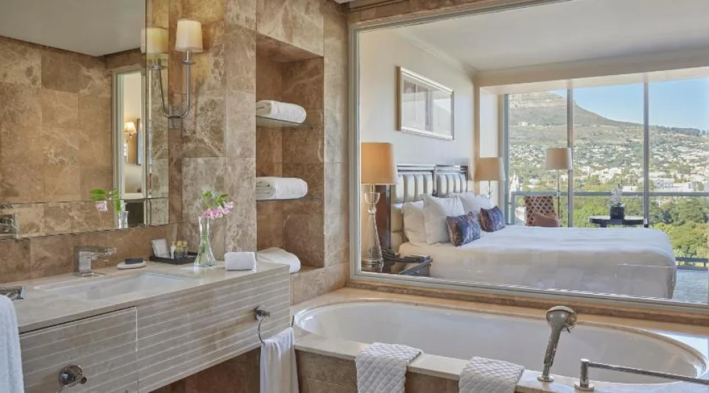 Luxury King Room with Mountain View - Tower Wing at Taj Cape Town