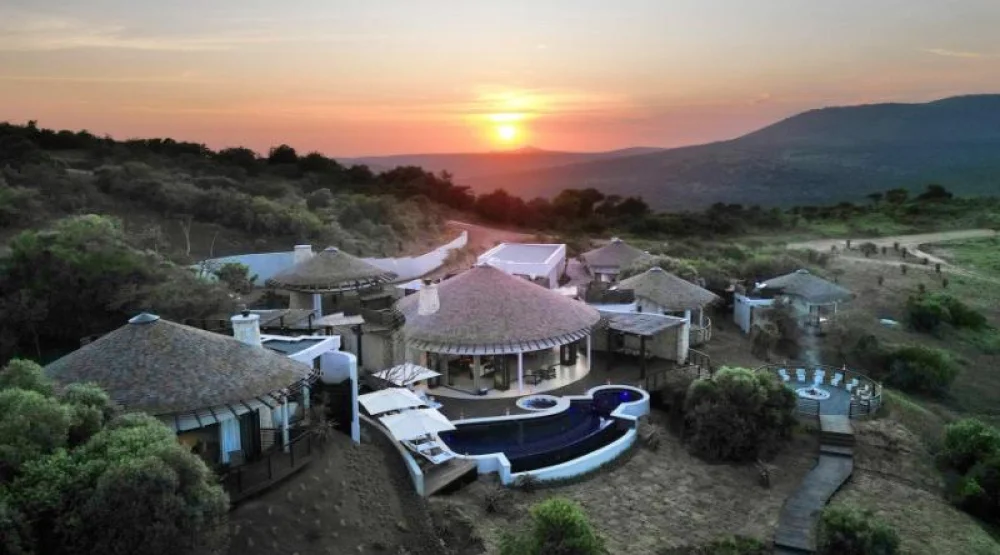 Four Bedroom Royal Residence at Thanda Safari