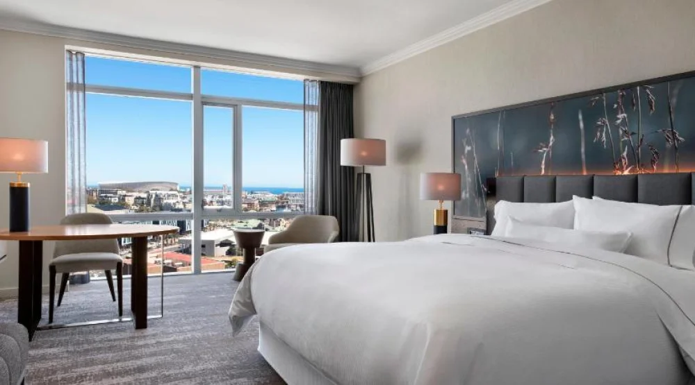 Westin Executive, Guest Room, One King, Waterfront View, Waterfront, High Floor at The Westin Cape Town