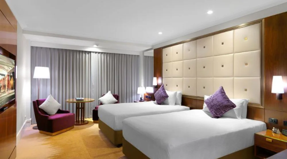 Jamison Club Twin Room at Amora Hotel Jamison Sydney