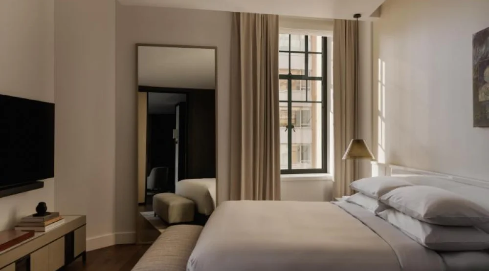 Deluxe Suite - King at Capella Sydney