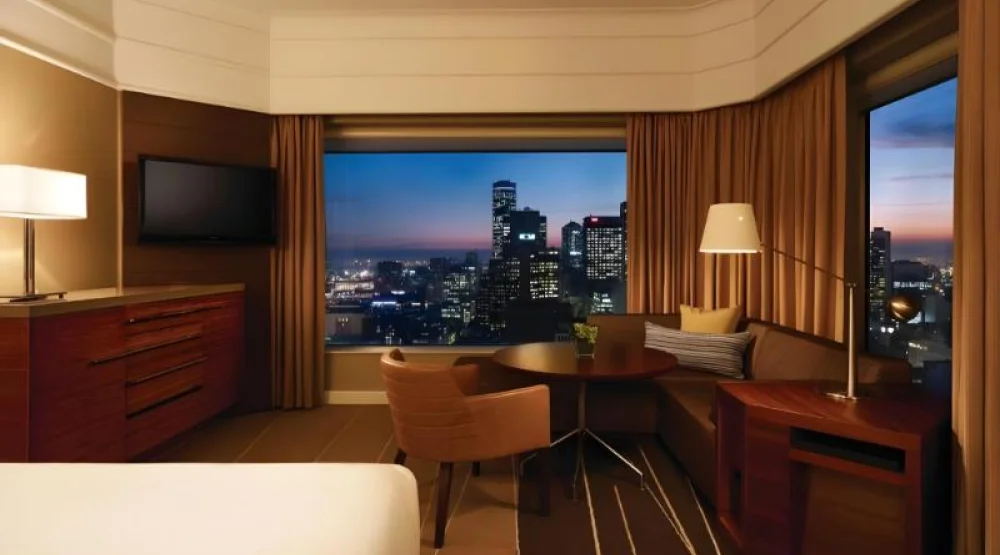 Two Twin Beds with Club Access at Grand Hyatt Melbourne