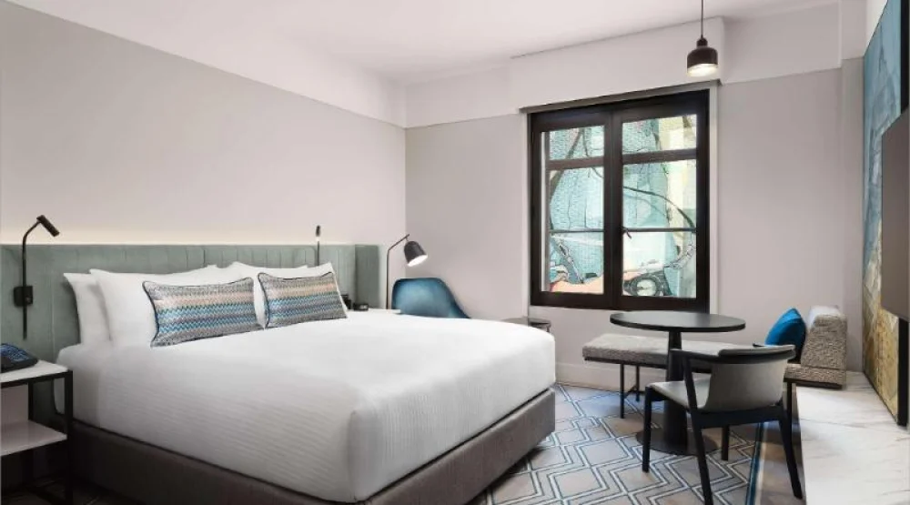 King Guest Room at Hilton Melbourne Little Queen Street