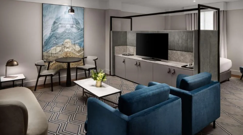 King Premium Suite at Hilton Melbourne Little Queen Street