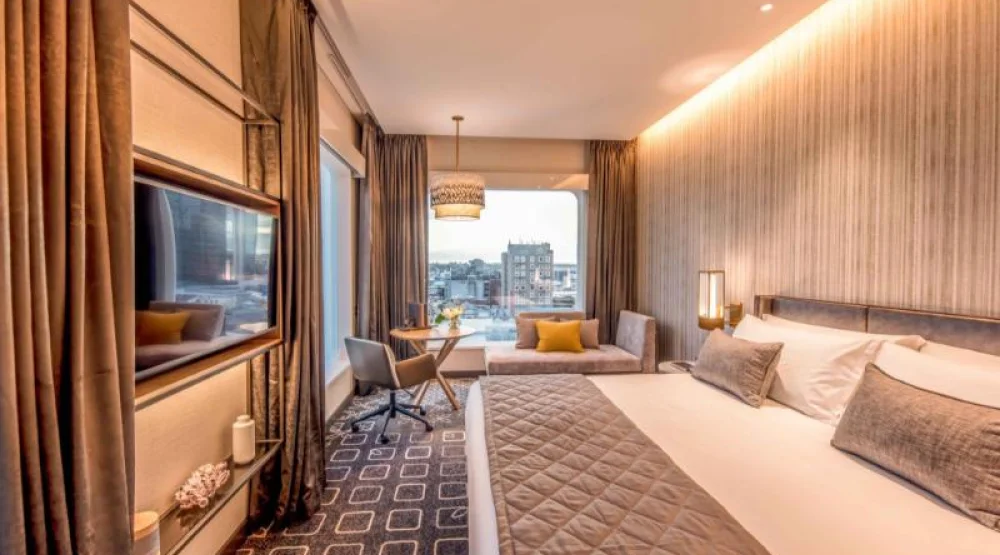 One King Premium Corner at InterContinental Perth City Centre