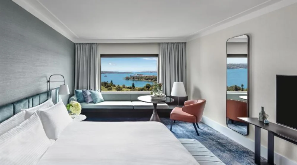 One King Classic East Harbour View at Intercontinental Sydney