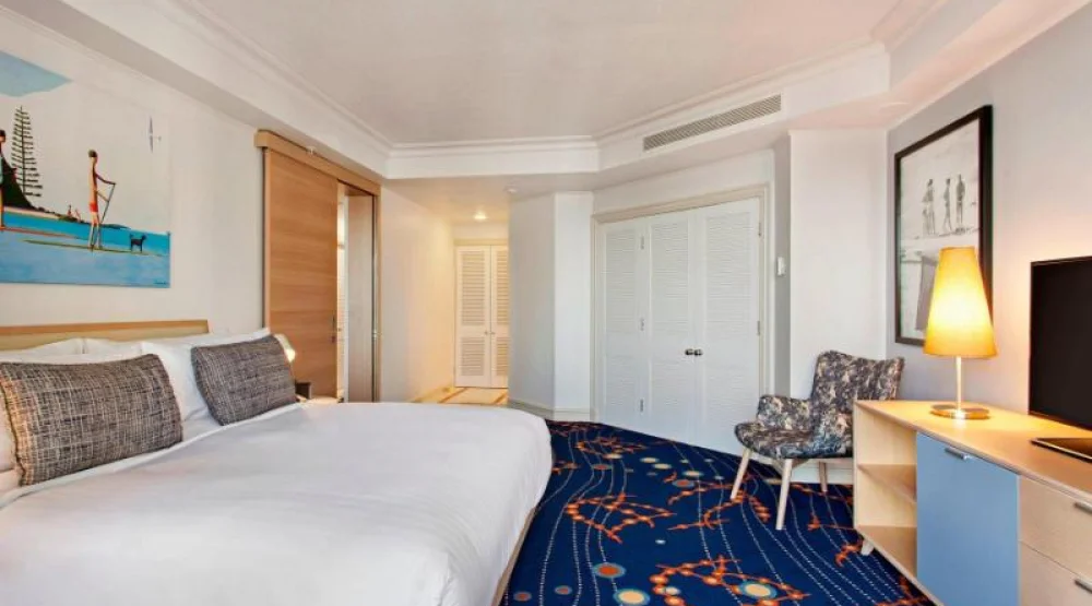 One Bedroom Suite, King, Sofa Bed, City View, Balcony at Marriott Vacation Club At Surfers Paradise