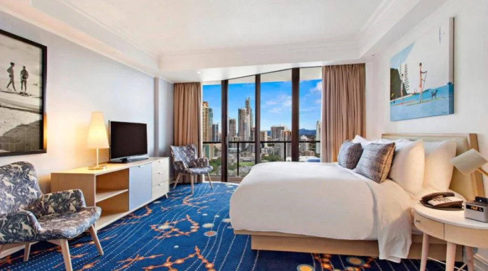 Deluxe Guest Room, King, Sofa Bed, City View, Balcony at Marriott Vacation Club At Surfers Paradise