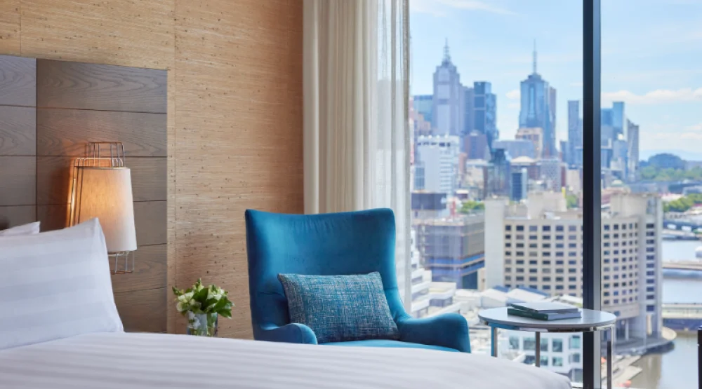 Premier King City Skyline View Room at Pan Pacific Melbourne