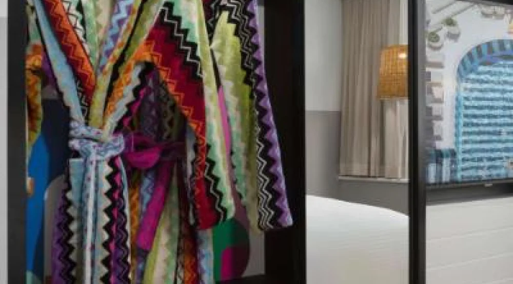 Qt King Ocean View at QT Gold Coast