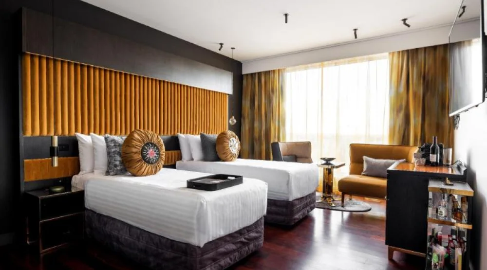 Twin Room at QT Perth