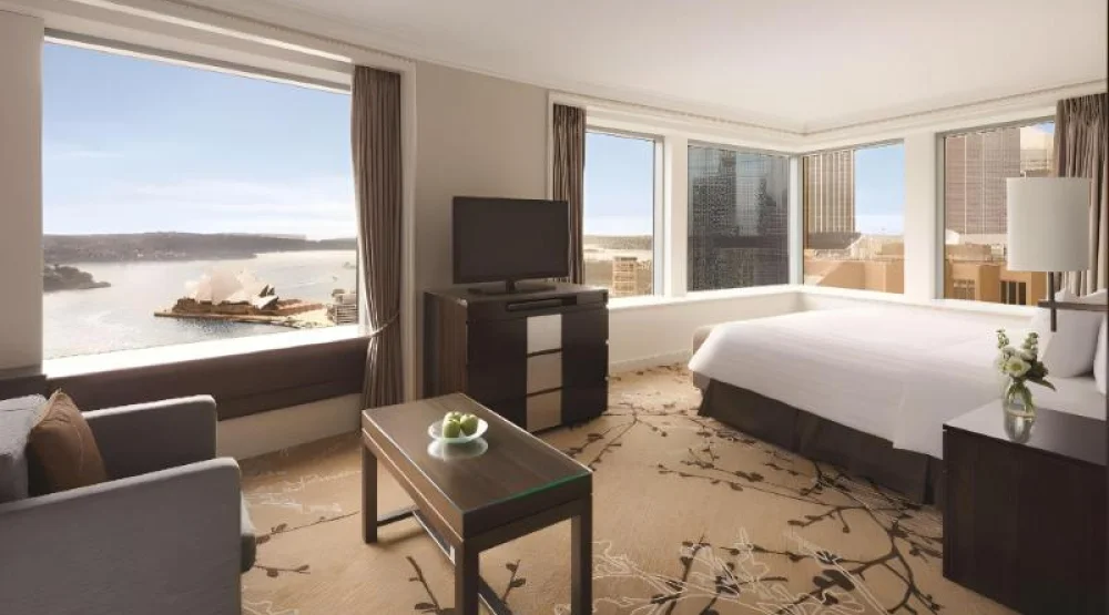 Premier Harbor Bridge King at Shangri-La Hotel Sydney