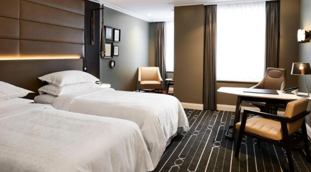Hyde Park View Room, Guest Room, Two Twin, Hyde Park View at Sheraton Grand Sydney Hyde Park