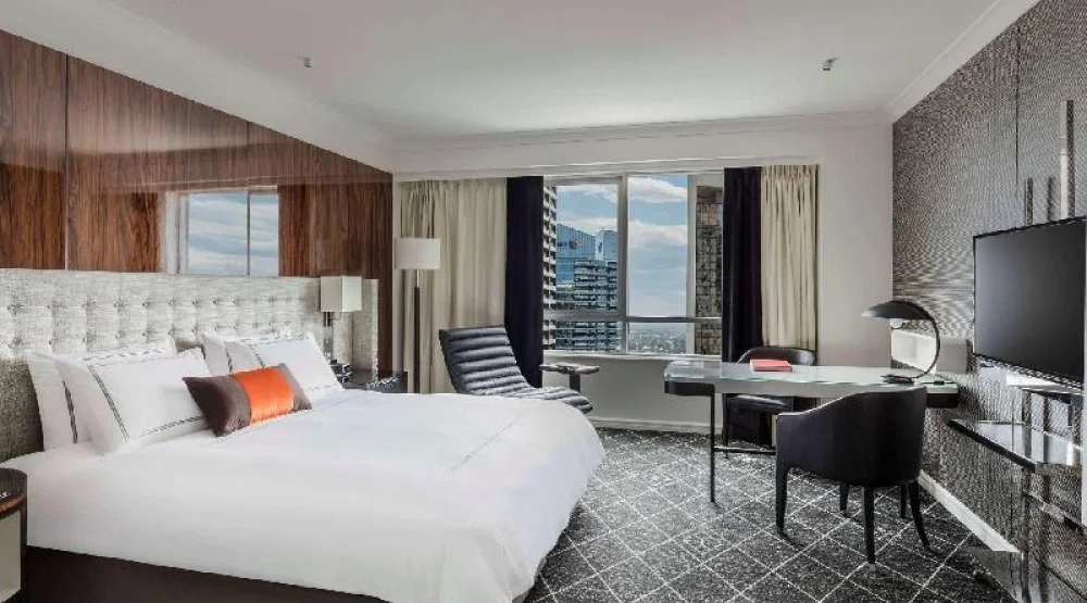 Swiss Executive King Room One King Bed Club Floor Accessible High Floor at Swissotel Sydney
