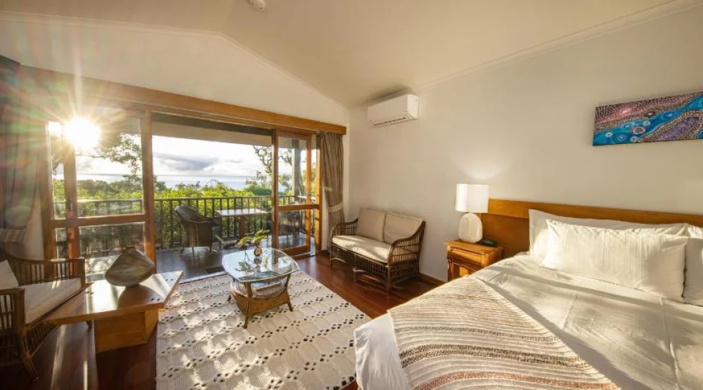 Birdwing Suite at Thala Beach Nature Reserve