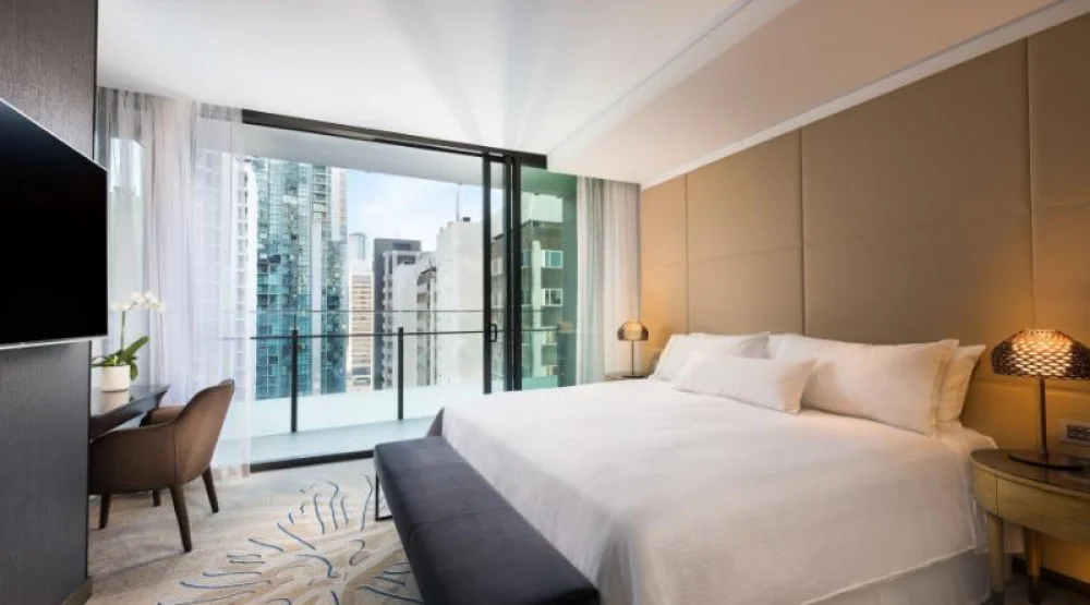 Premium City View Suite, Club Lounge Access, One Bedroom Executive Suite, One King, City View at The Westin Brisbane