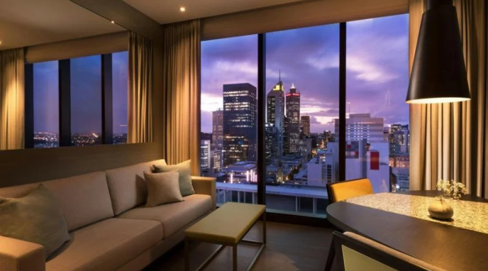Club King 42 Sq M, Club Lounge Access, Guest Room, One King, City View at The Westin Perth
