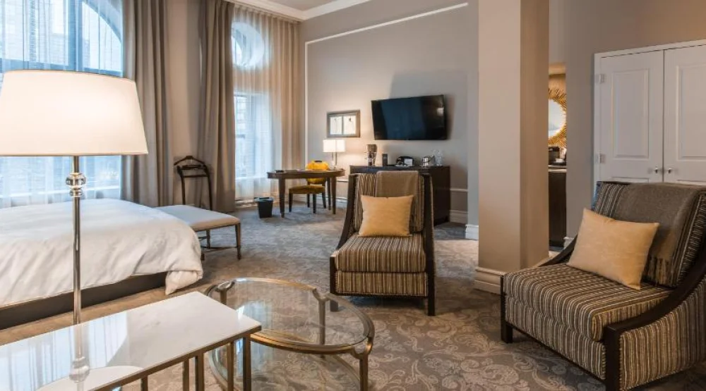 Grand Deluxe One King Bed City View at Hotel Birks Montreal