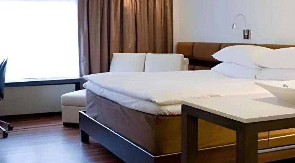 Terzo King Room at Le Bonne Entente Hotel