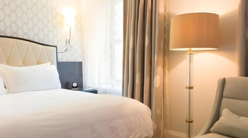 Classic King Bed Room at Rosewood Hotel Georgia